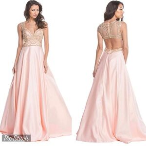 Aspeed Design - Embellished Sweetheart
Neckline Ballgown size XS